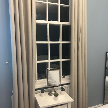 Choristers Mews: Luxury Cottage A Stones Throw From The Cathedral! Линкълн Екстериор снимка