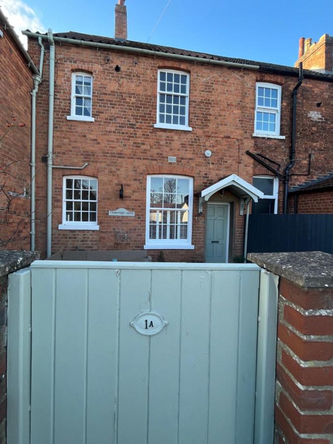 Choristers Mews: Luxury Cottage A Stones Throw From The Cathedral! Линкълн Екстериор снимка